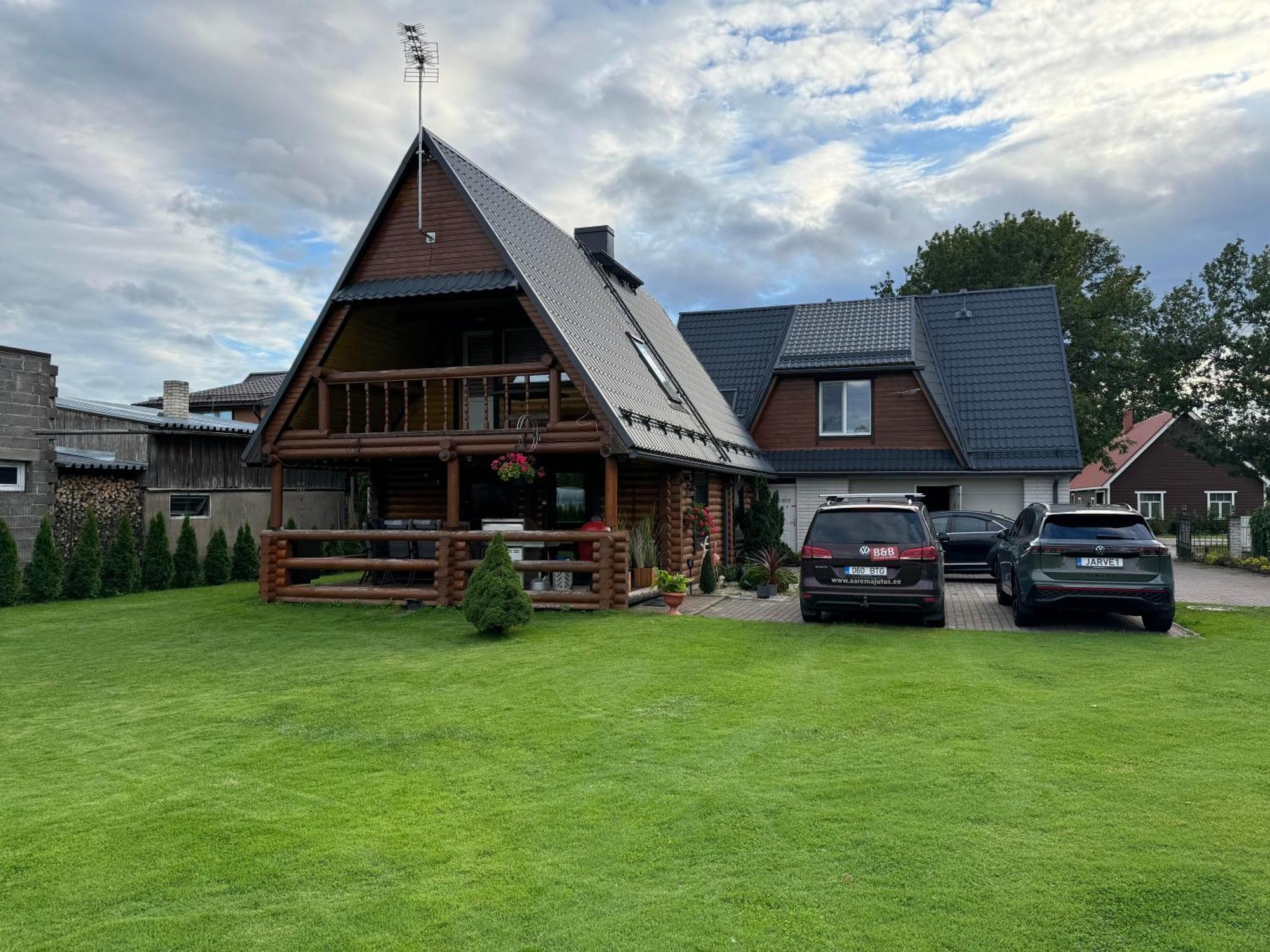 Aare Accommodation Valga Exterior photo